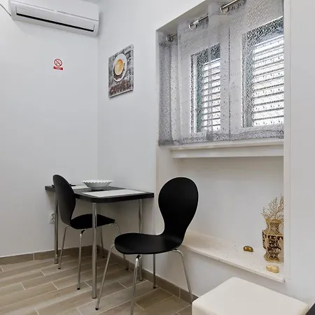 Διαμέρισμα Stella